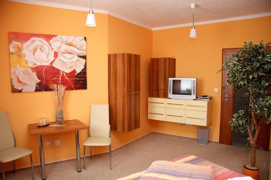 Mahleruv Penzion Na Hradbach Jihlava Chambre photo